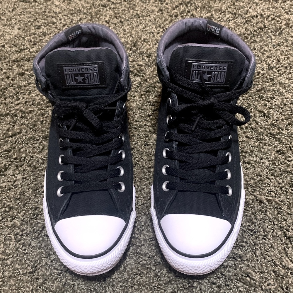 Converse Street Mid Sneakers in Black/White Size 9 Men’s Size 11 Women’s